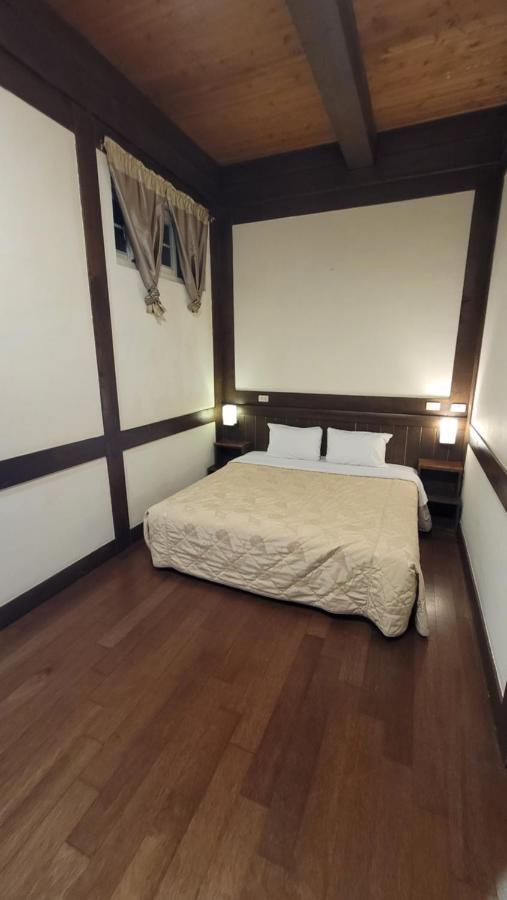 Maple Leave Holiday Villa Ренай Экстерьер фото