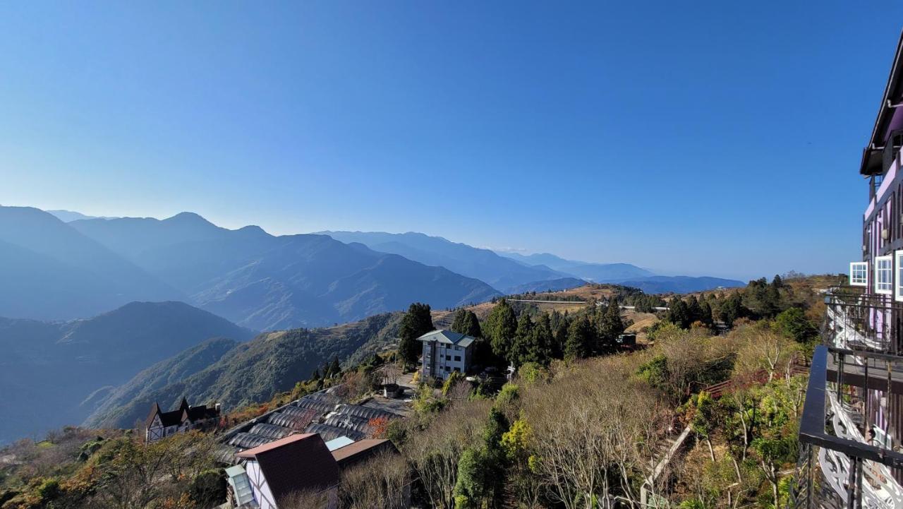 Maple Leave Holiday Villa Ренай Экстерьер фото
