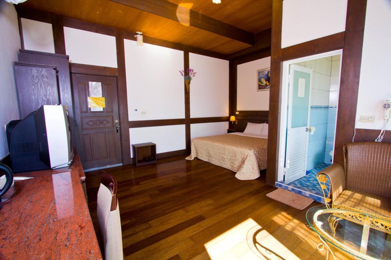 Maple Leave Holiday Villa Ренай Экстерьер фото